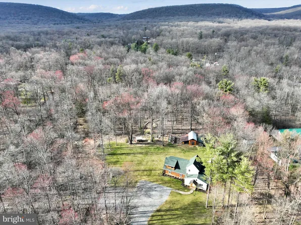 325 Club Rd, Bethel, PA 19507