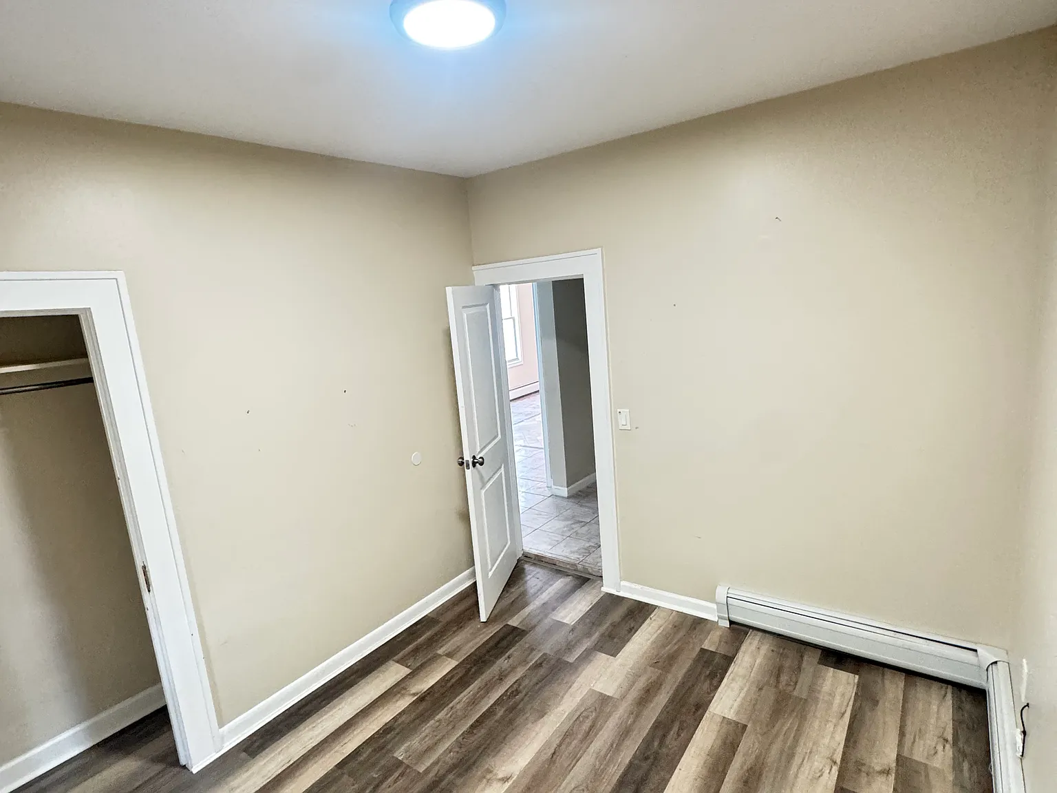 3 bed, 1500 sqft, $2,650 — Photo 4