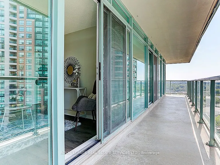 5500 Yonge St #808 — Photo 25