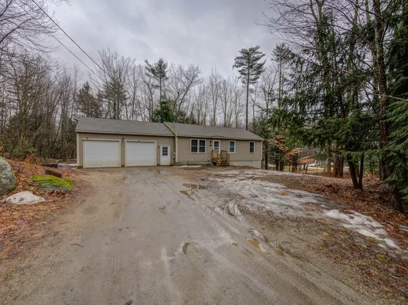 93 Railroad Avenue, Sanford, ME 04083