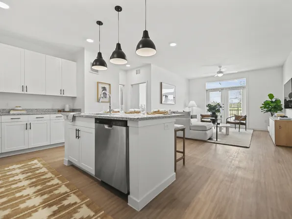(undisclosed Address), Austin, TX 78724