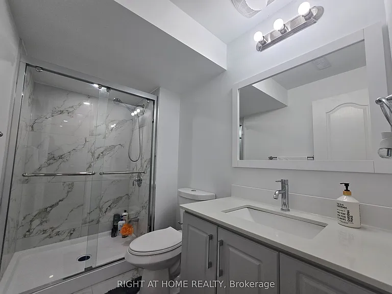 458 Bergamot Ave #BASEMENT — Photo 39