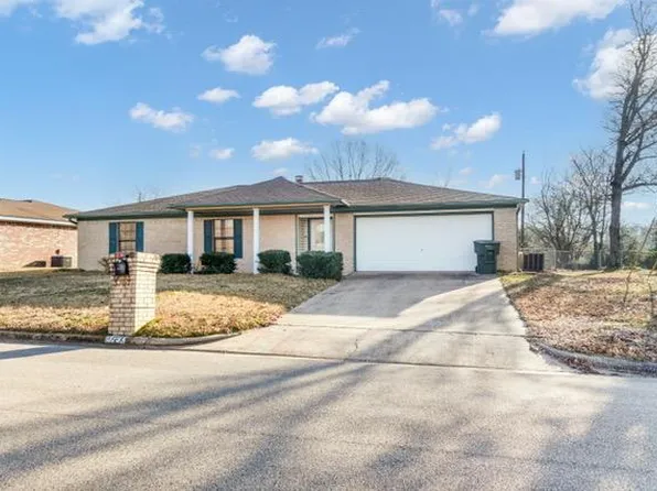 3707 Laurel Oak St, Nacogdoches, TX 75964