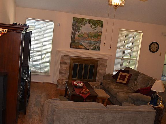 3rd image of 3935 Kitchen Hill Ln