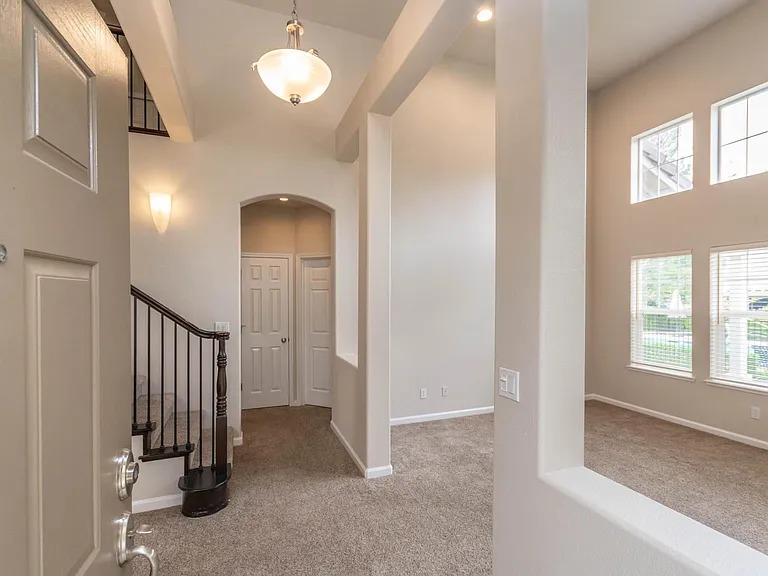 9925 Villa Granito Ln — Photo 3