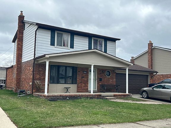 3rd image of 15399 Michael St