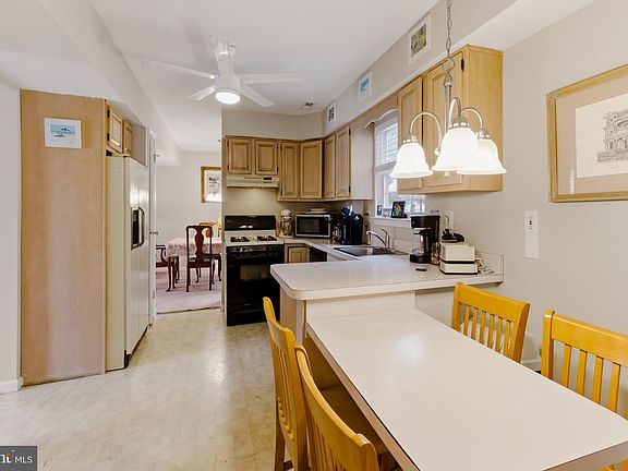 5th image of 18 Alfred Ct