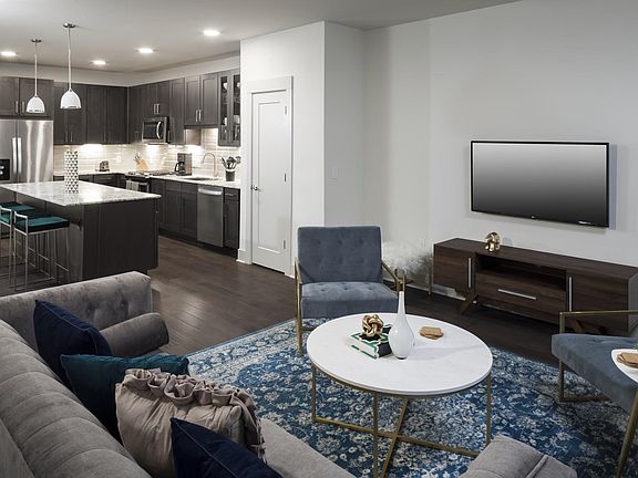 2nd image of 5625 Belmont Ave APT 232