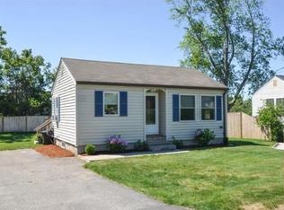 10 Dewey Ave, Woburn, MA 01801