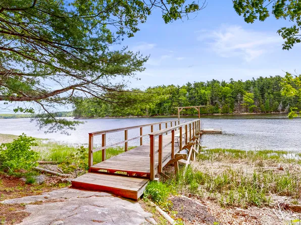 82 Rogers Neck, Phippsburg, ME 04562