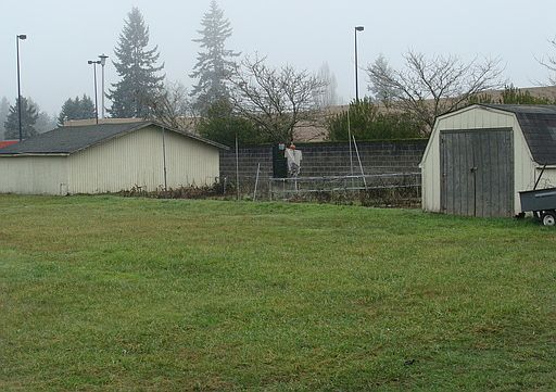 4th image of 405 NE 104th Ave