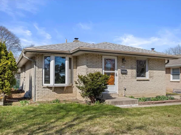 2410 West Leroy AVENUE, Milwaukee, WI 53221