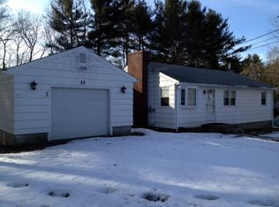 17 Russell Ln, Oxford, MA 01540