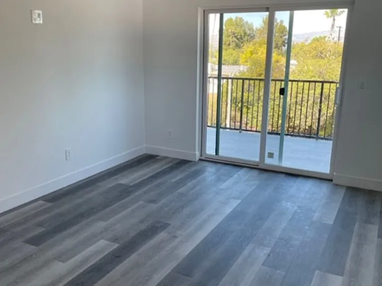 20811 Tiara St — Photo 19