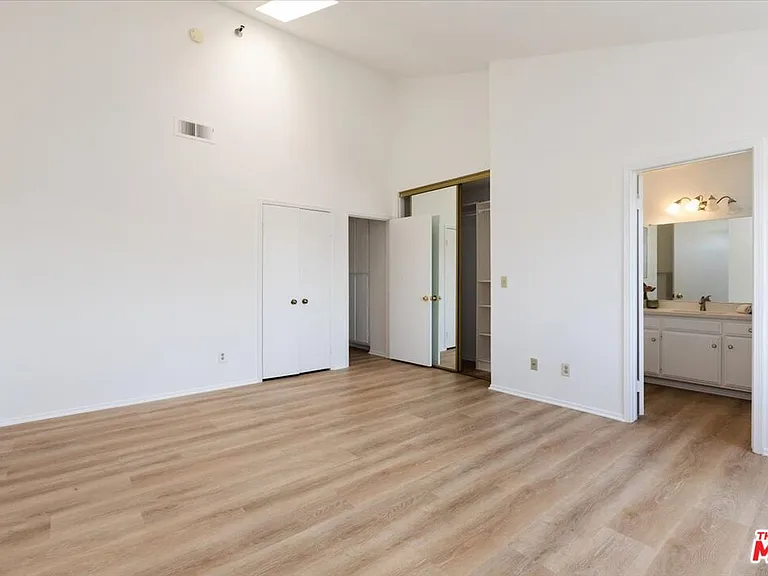 844 Magnolia Ave #14 — Photo 17
