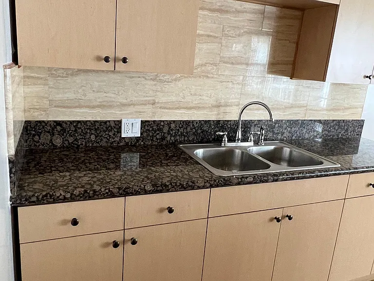 5656 Fountain Ave #B — Photo 8