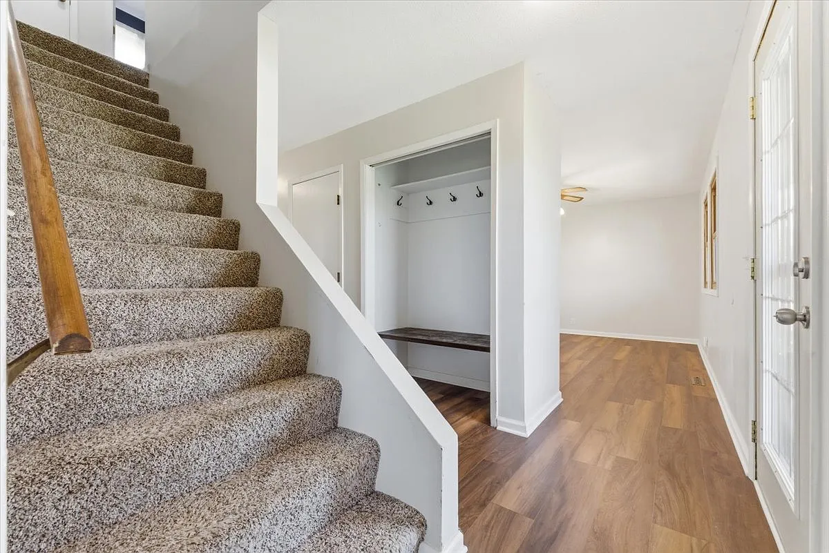3 bed, 1.5 bath, 1584 sqft, $2,500 — Photo 4