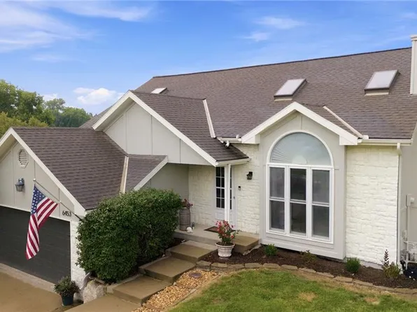 6453 N Amoret Ave, Kansas City, MO 64151