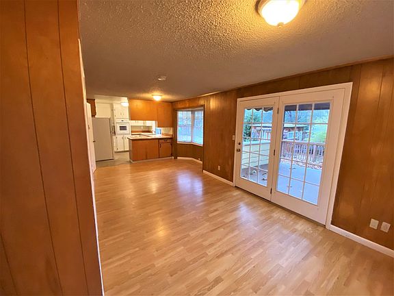 5th image of 6509 80th St SW