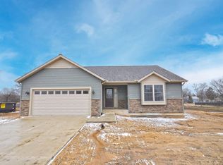 13440 Day Rd, Mishawaka, IN 46545