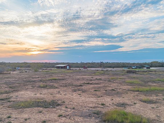 3rd image of 300 Private Road 2743