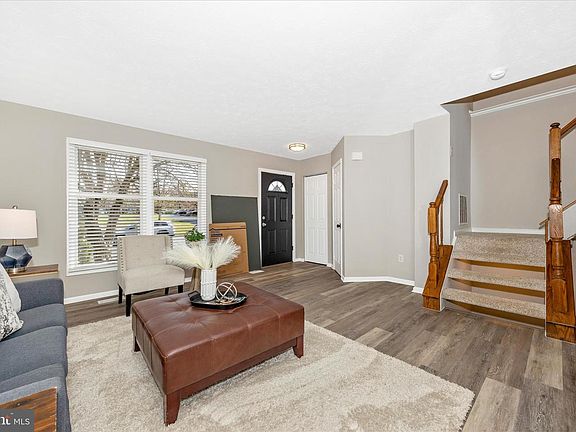 4th image of 6248 N Steamboat Way
