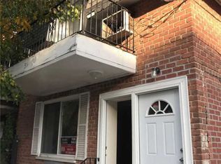 514 Beach 22nd St, Far Rockaway, NY 11691
