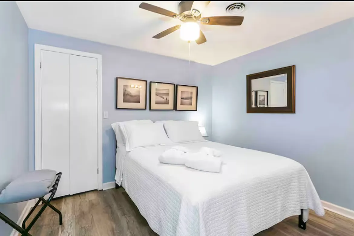 1 bed, 700 sqft, $900 — Photo 1