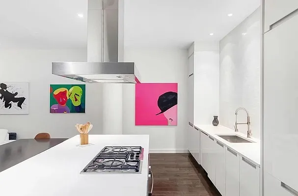 Rented by Societe Real Estate | media 2