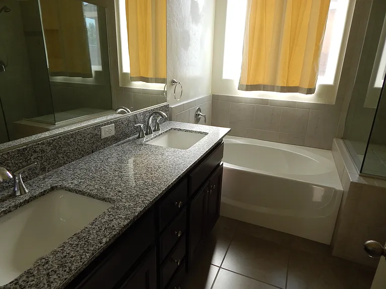 4613 W Payson Ct — Photo 13