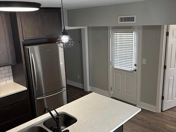 2nd image of 413 Sparta St Unit A