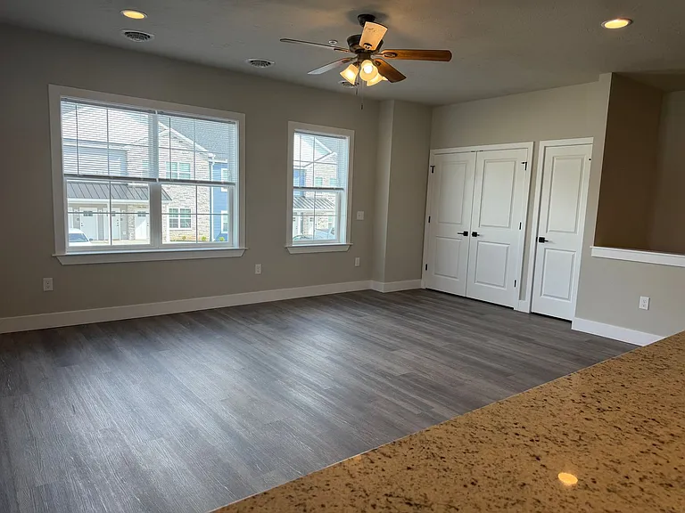 Salem Run Apartments Phase 2 — Photo 297