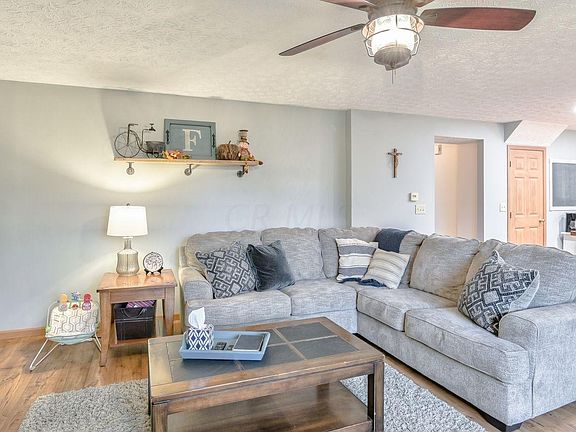 4th image of 6124 Hemingway Pl
