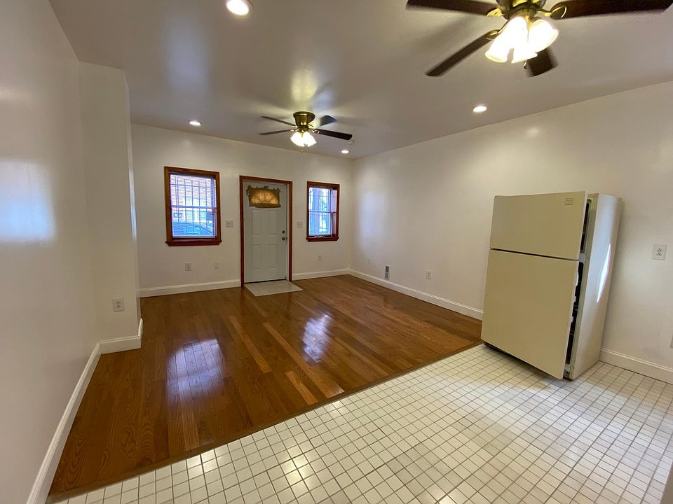 1st image of 1726 S 4th St #1