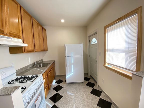 2nd image of 30-81 32nd St #1FB