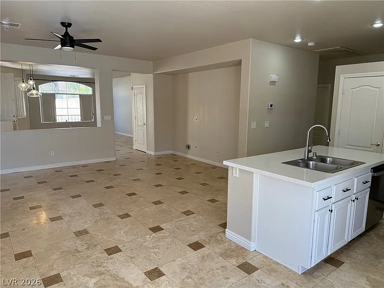 2994 Harbor Heights Dr — Photo 9