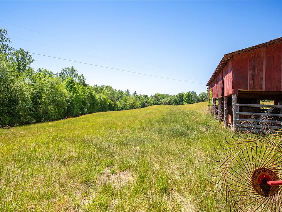 1st image of 249 Farmers Hill Rd