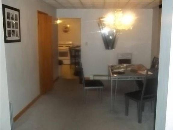 55 Schutrum Dining Room