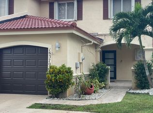 16370 SW 75th St, Miami, FL 33193