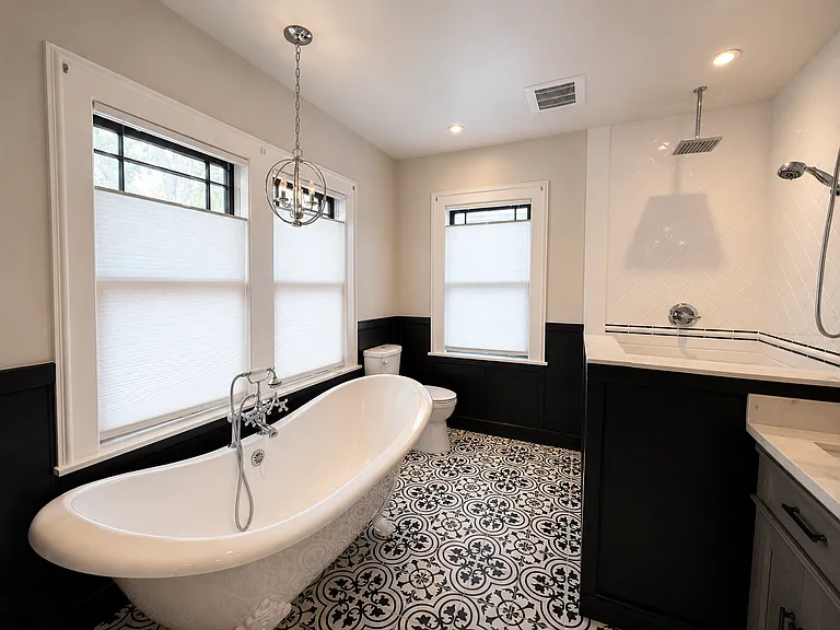 1544 N Laura St — Photo 12