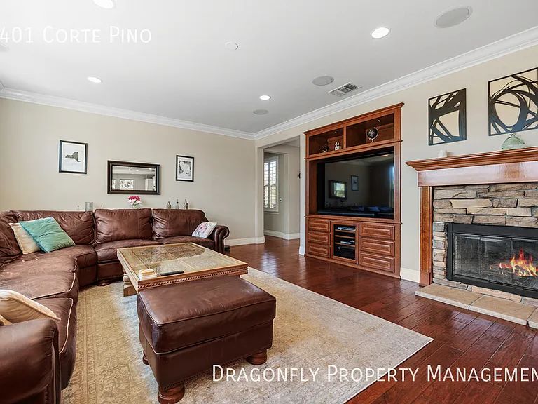 3401 Corte Pino — Photo 7