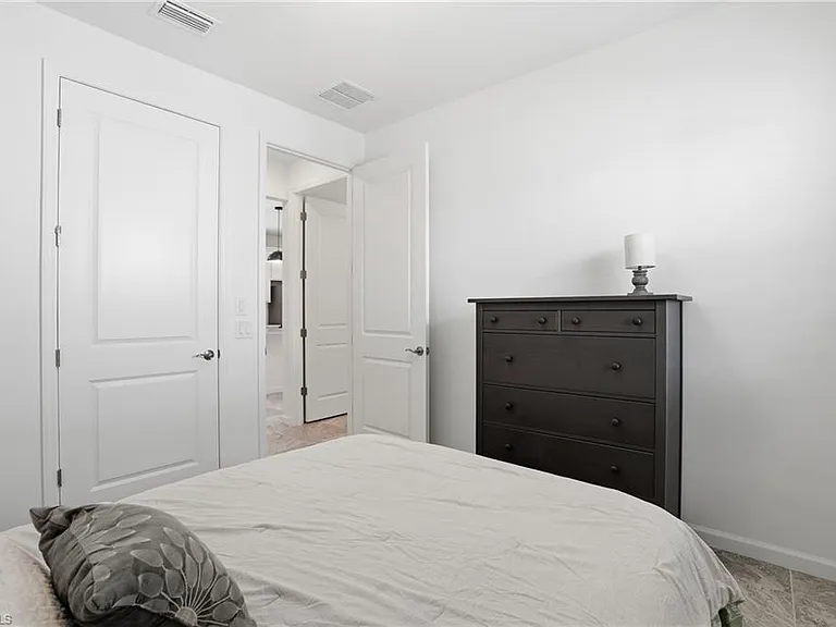 1645 Serena Ave — Photo 21