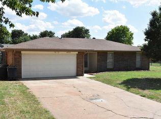 4525 Prairie Rd, Enid, OK 73703