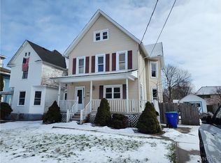 909 West Ave, Medina, NY 14103