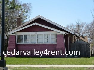 1233 Logan Ave, Waterloo, IA 50703