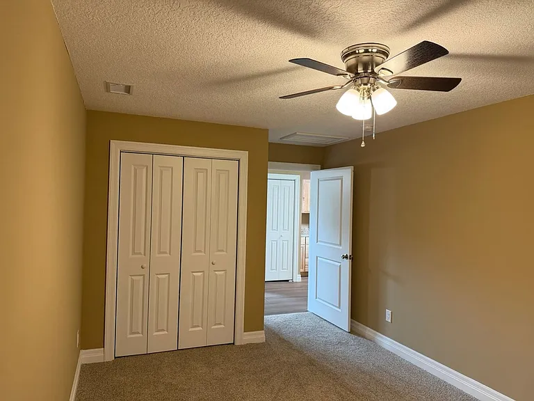 1522 Cron St — Photo 12