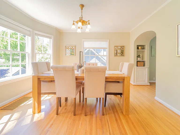 2840 SW Fern St — Photo 11