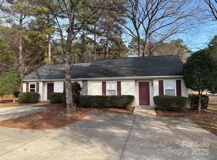 179/181 Isle Of Pines Rd, Mooresville, NC 28117