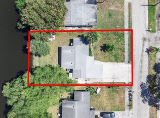 143 NE 6th Ct, Deerfield Beach, FL 33441