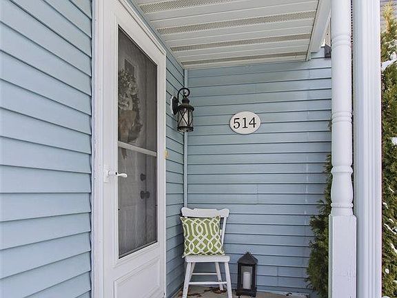 3rd image of 514 Parkview Dr